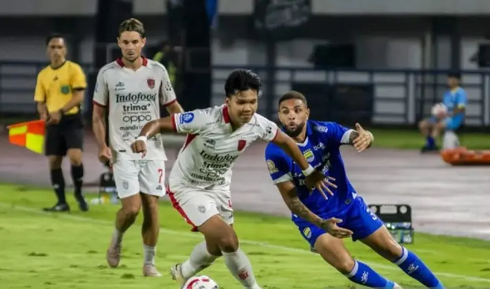 Persib Bandung Resmi Berpisah dengan Layvin Kurzawa Usai Musim Juara Super League