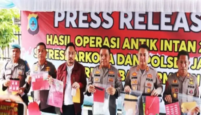 Polresta Banjarmasin Sita 1,4 Kilogram Sabu dan Puluhan Ekstasi dari 40 Kasus Narkotika