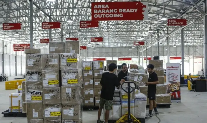 Lion Parcel Hadirkan Layanan Paket 300 Gram untuk Bantu UMKM Tekan Biaya Distribusi