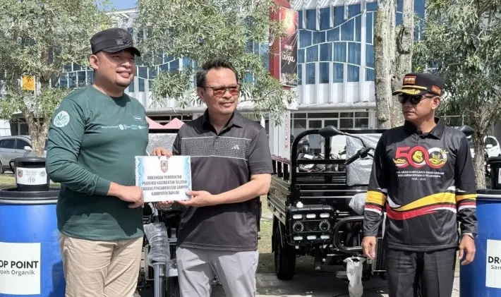 DLH Kalsel Kumpulkan Dua Ton Sampah Lewat Aksi Serentak Hari Lingkungan Hidup Sedunia 2026