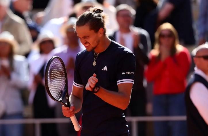 Alexander Zverev Melaju ke Final French Open dan Kian Dekat dengan Gelar Grand Slam Pertama