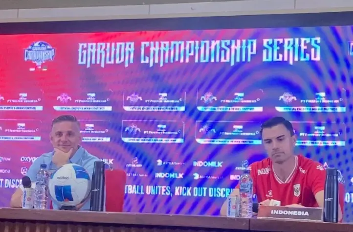 John Herdman Bangga Mathew Baker Cetak Rekor Debutan Termuda Timnas Indonesia