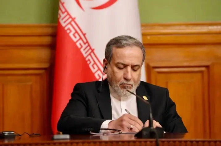 Menlu Iran Mendesak Pasukan Asing Tinggalkan Kawasan Sekitar Negaranya di Tengah Ketegangan dengan AS