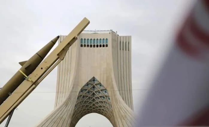 Komandan IRGC Peringatkan Kawasan Bisa Menjadi “Neraka” bagi AS Terkait Ketegangan di Selat Hormuz