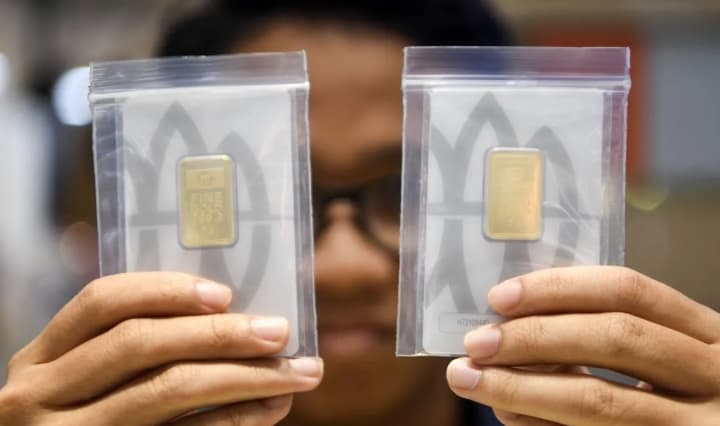 Harga Emas Antam Bertahan di Rp2,729 Juta per Gram pada Perdagangan Selasa