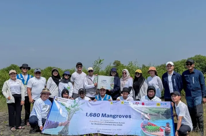 PLN EPI Tanam 1.680 Mangrove untuk Perkuat Ketahanan Masyarakat Pesisir di Karawang