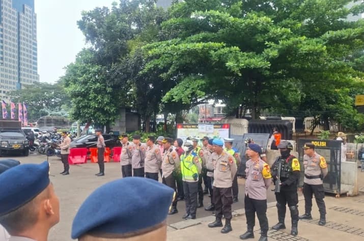 Ribuan Personel Gabungan Dikerahkan Kawal Unjuk Rasa di Jakarta Pusat