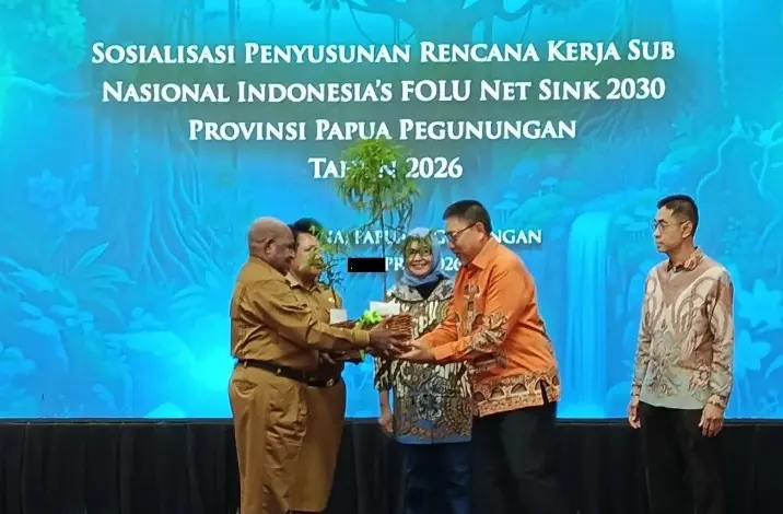 Kemenhut Dorong Papua Pegunungan Gencar Tanam Pohon untuk Jaga Kelestarian Hutan dan Stok Karbon Nasional