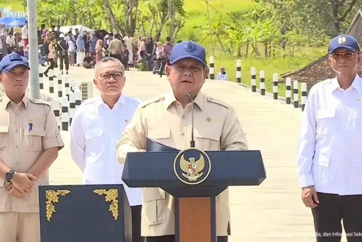 Prabowo Tegaskan Tak Boleh Ada Daerah Tertinggal Akibat Akses Jalan yang Terbatas