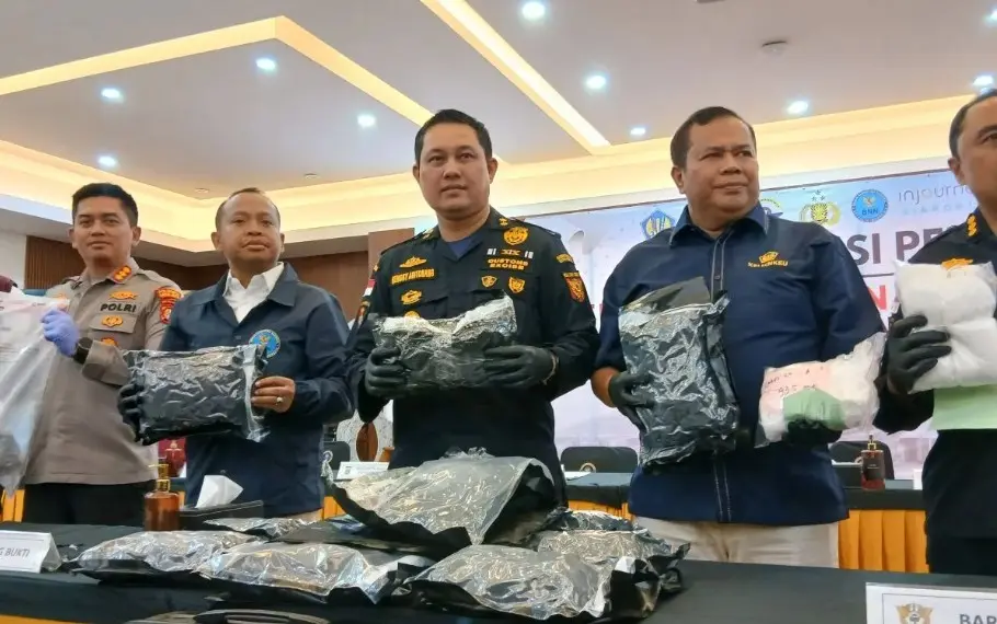 Bea Cukai Soekarno-Hatta Gagalkan Penyelundupan 18,5 Kilogram Ganja dan Hasis, Diduga Akan Diedarkan ke Bali
