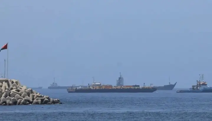 IMO Tunda Evakuasi Pelaut di Selat Hormuz Usai Serangan Kapal di Teluk Oman