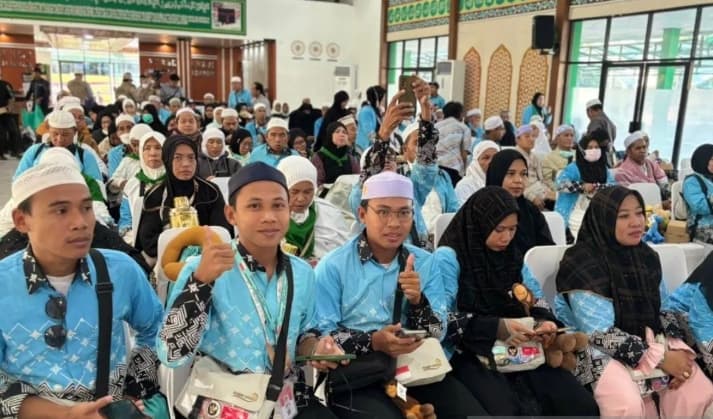 Sebanyak 359 Jamaah Haji Kloter 16 Debarkasi Banjarmasin Tiba di Tanah Air