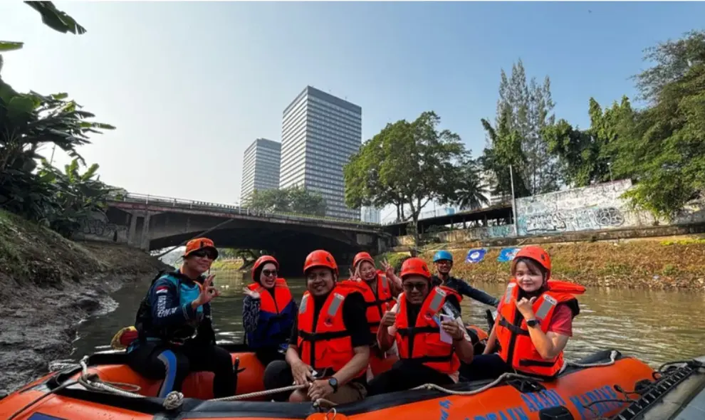 Belajar Mencintai Sungai Lewat "Ciliwung River Adventure" untuk Kurangi Risiko Banjir Jakarta