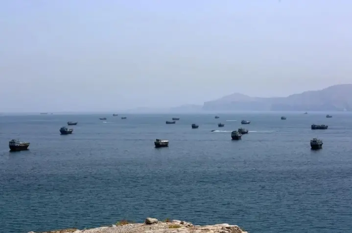 JMIC Naikkan Status Ancaman Keamanan Selat Hormuz Menjadi Substansial Usai Serangan Kapal Komersial