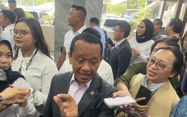 Bahlil Menegaskan Penurunan Harga LNG untuk Industri Demi Menjaga Daya Saing dan Lapangan Kerja