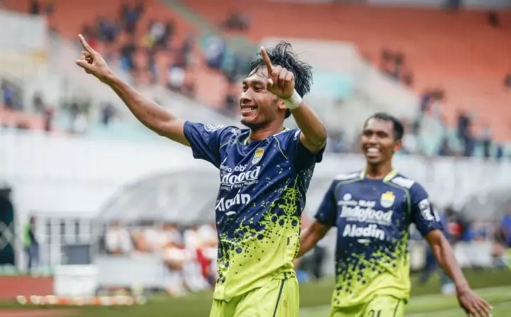 Robi Darwis Ungkap Alasan Memilih Bergabung dengan Arema FC untuk Musim 2026/2027