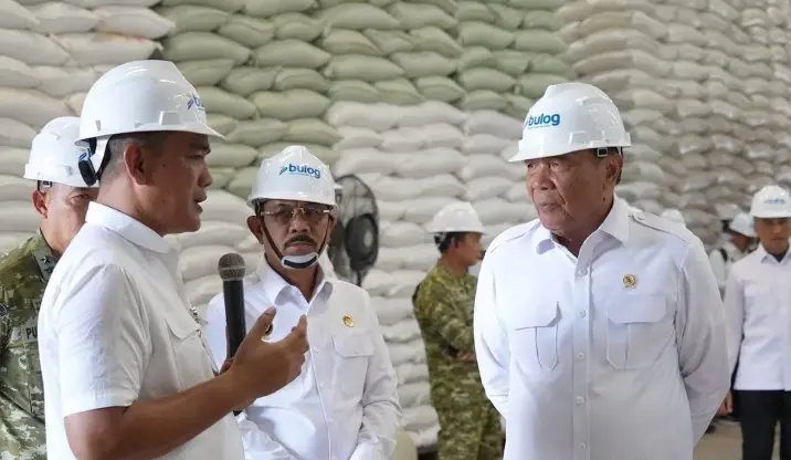 Menko Polkam Pastikan Stok Beras Sumatera Utara Aman Usai Tinjau Gudang Bulog