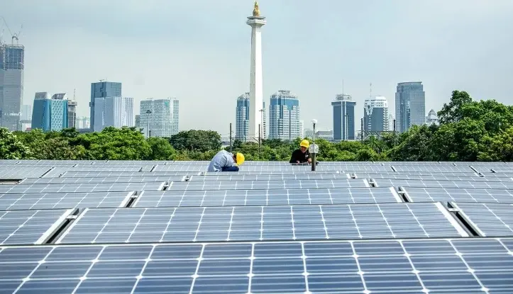 Penguatan Tata Kelola Dinilai Jadi Kunci Percepat Investasi Proyek PLTS 100 Gigawatt
