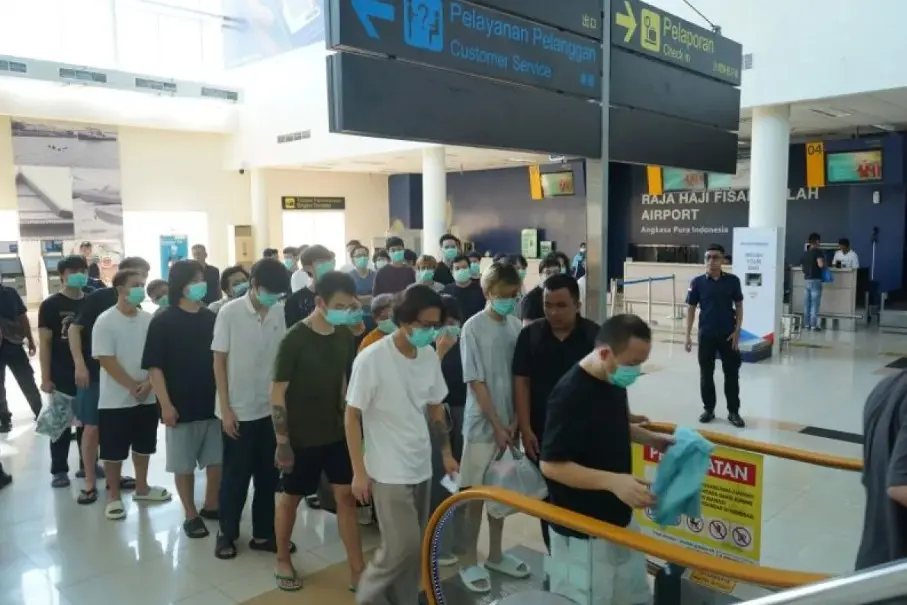 Rudenim Tanjungpinang Mendeportasi 67 WNA Tiongkok yang Terlibat Sindikat Penipuan Investasi dan Judi Daring di Batam