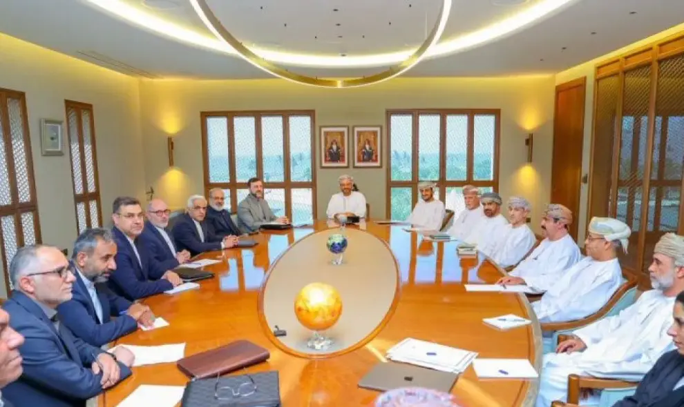 Oman dan Iran Sepakati Lanjutan Perundingan Teknis serta Politik soal Navigasi di Selat Hormuz