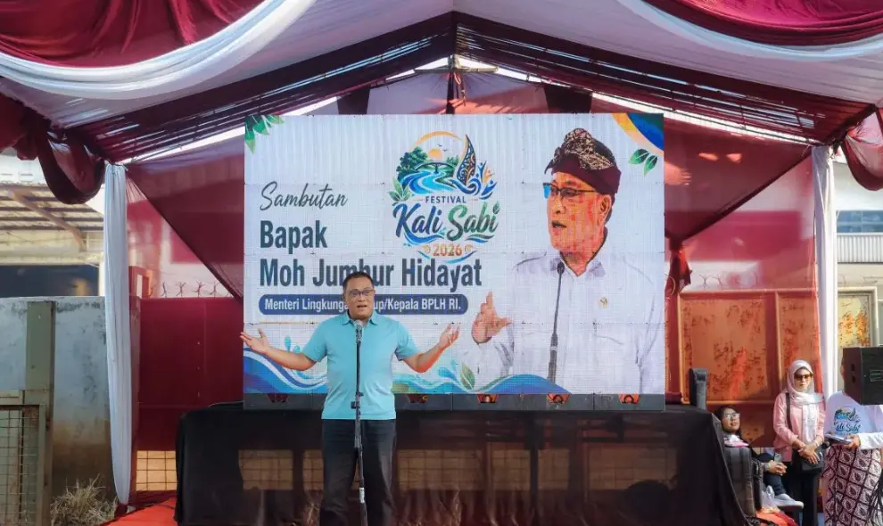 KLH Siapkan Aturan EPR, Produsen Wajib Biayai Pengelolaan Sampah Plastik