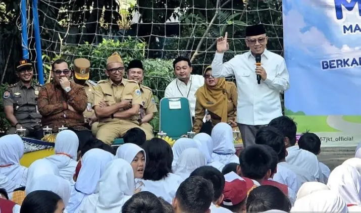 Wamendikdasmen Menghentikan Sementara MPLS SDN Srengseng Sawah 15 Pagi Usai Teror Bom