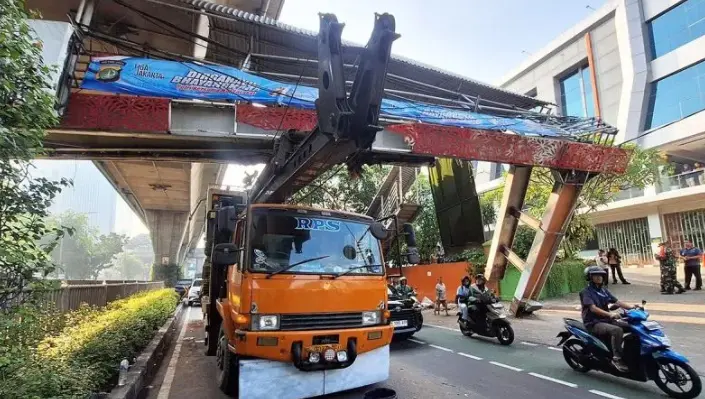 Dishub DKI Perketat Pengawasan Truk usai Insiden JPO Tendean, Fokus pada Aturan ODOL dan Jam Operasional