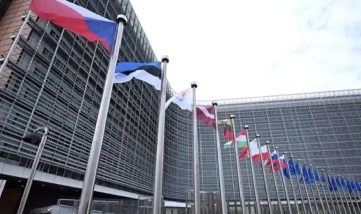 Ukraina dan Uni Eropa Perkuat Kerja Sama Pertahanan, Fokus pada Produksi Drone