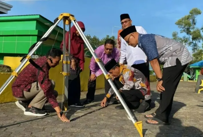 Kemenag Kepri Ajak Umat Islam Cek Ulang Arah Kiblat Secara Mandiri Lewat Fenomena Rashdul Kiblat