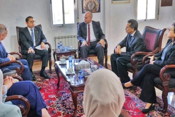 Fadli Zon Perkenalkan Museum Passport kepada Diaspora Indonesia di Madrid