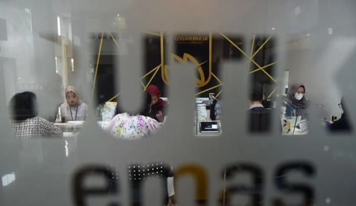 Harga Emas Antam Turun Rp9.000 Menjadi Rp2,601 Juta per Gram pada Selasa Pagi