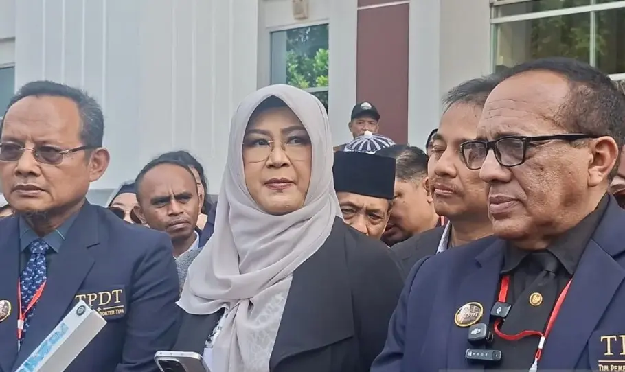Majelis Hakim PN Jakarta Timur Mengabulkan Eksepsi Dokter Tifa, Dakwaan Dugaan Fitnah soal Ijazah Jokowi Batal Demi Hukum