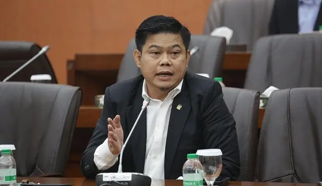 DPR Minta Operator Telekomunikasi Patuhi Putusan MK soal Sisa Kuota Internet Tidak Boleh Hangus