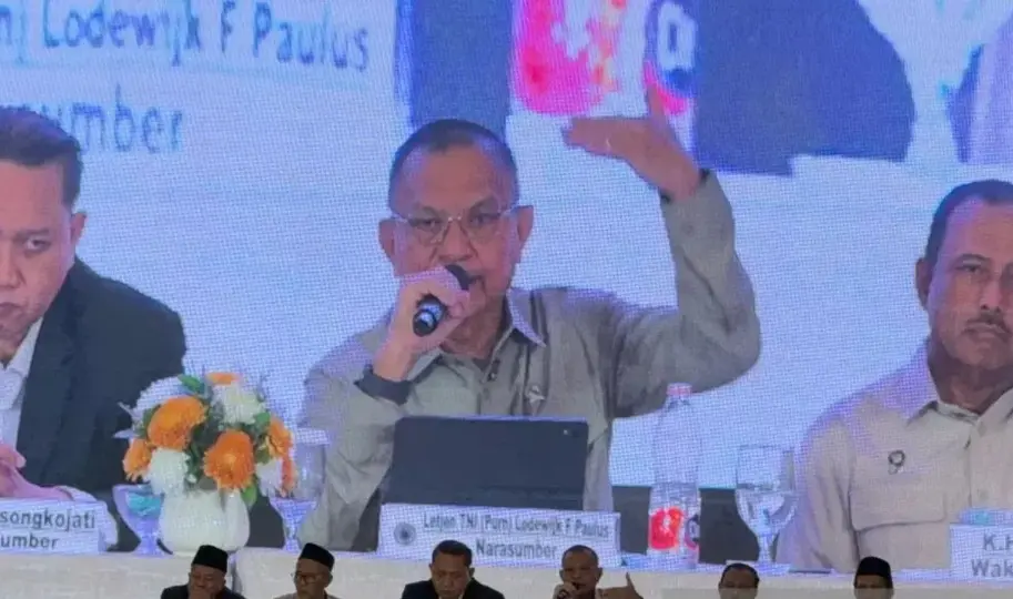 Wamenko Polkam Lodewijk Mengajak Umat Islam Perkuat Nasionalisme untuk Hadapi Tantangan Geopolitik Global