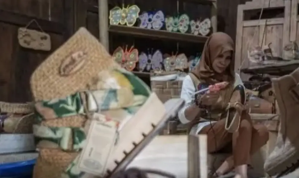 Celios Nilai Insentif Jadi Kunci Percepatan Transformasi Industri Hijau bagi IKM