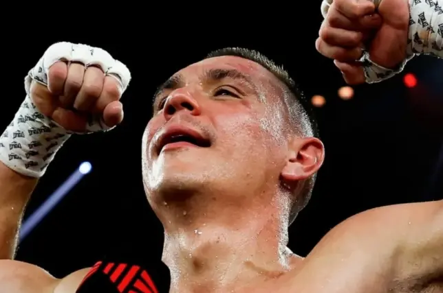 Tim Tszyu Bidik Laga Super Setelah Menang Angka atas Errol Spence Jr.