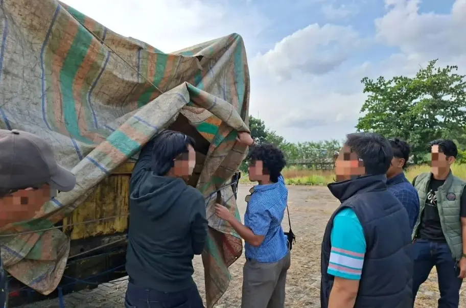 TNI AL Menggagalkan Dugaan Penyelundupan Lebih dari 3 Ton Timah Ilegal di Pelabuhan Tanjung Pandan