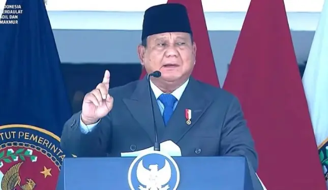 Presiden Prabowo Lantik 1.204 Pamong Praja Muda IPDN untuk Perkuat Aparatur Pemerintahan