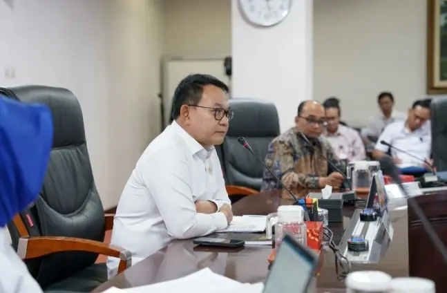 Kementerian ESDM Mengoordinasikan Penyelesaian Hambatan Ekspor Mineral Kritis Logam Tanah Jarang