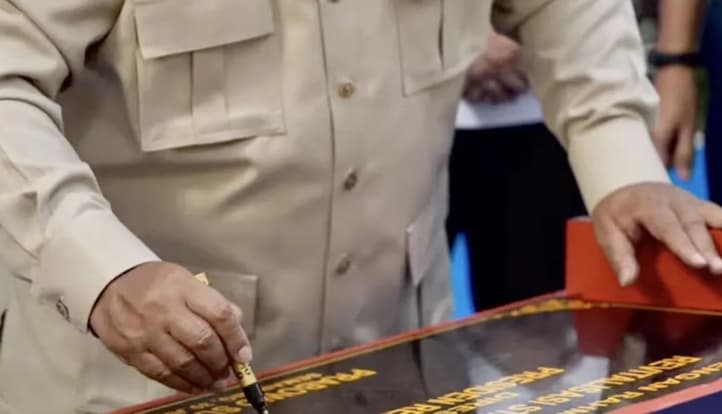 Presiden Prabowo Resmikan Revitalisasi Stasiun Semarang Tawang dan Jajal Kereta Nusantara Explorer