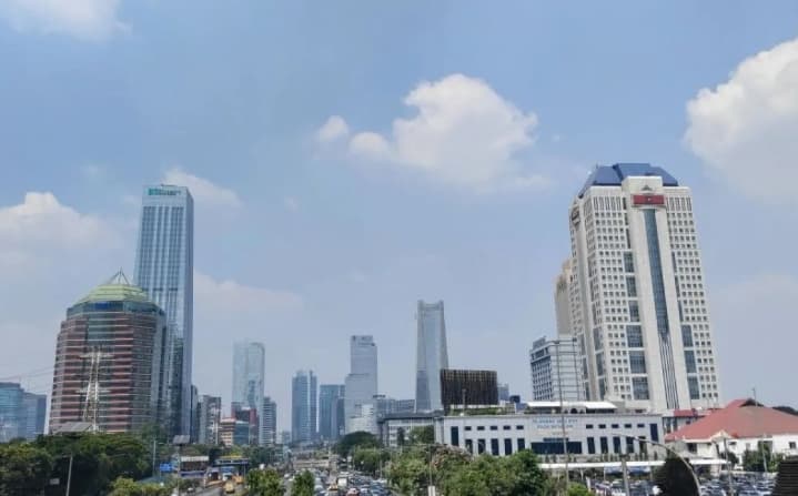 BMKG Perkirakan Cuaca Jakarta Cerah Berawan Sepanjang Sabtu, Kepulauan Seribu Berpotensi Hujan Ringan
