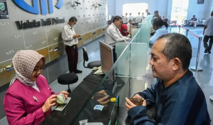 Rupiah Diperkirakan Menguat Setelah AS Batalkan Rencana Serangan ke Iran