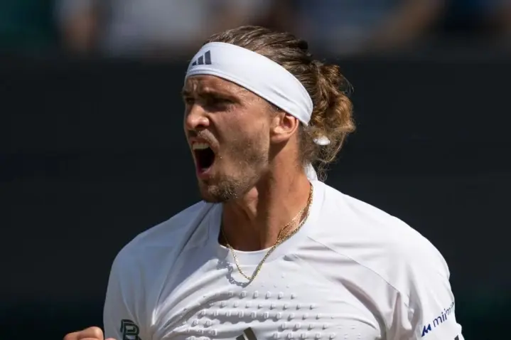 Zverev Nilai Persaingan dengan Jannik Sinner Menuju Peringkat Satu Dunia Masih Terbuka