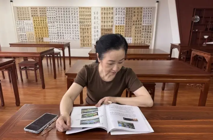 Warga Lansia di China Manfaatkan Gim untuk Pererat Hubungan Sosial dan Tingkatkan Literasi Digital