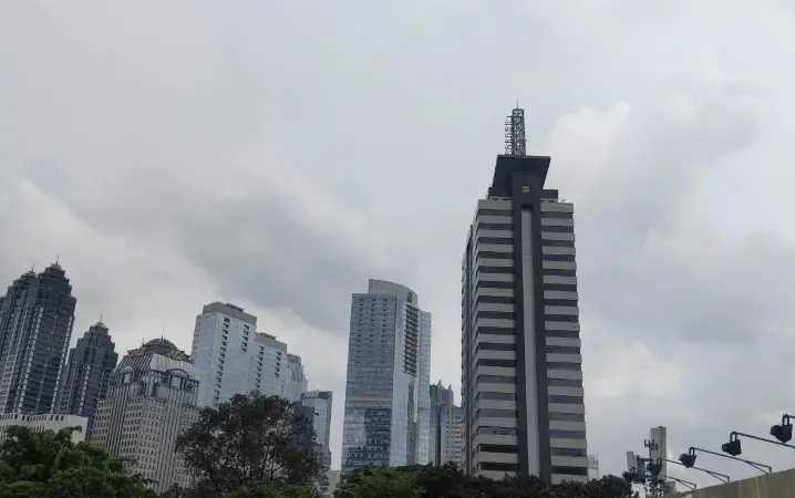 BMKG Prakirakan Sebagian Besar Jakarta Cerah Berawan pada Kamis