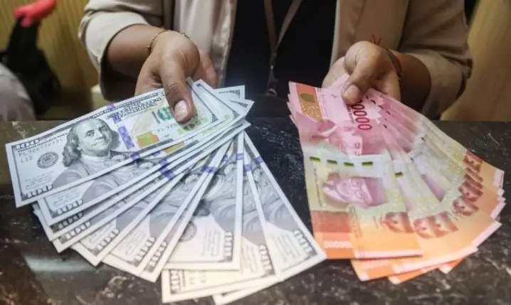 Rupiah Melemah ke Rp17.879 per Dolar AS, Ketidakpastian Iran dan Selat Hormuz Menekan Pasar