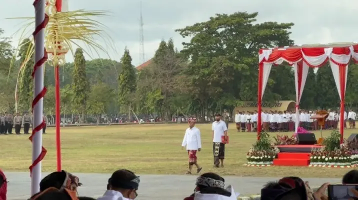 Koster Ajak Masyarakat Sukseskan Lima Tahun Pertama Haluan Pembangunan Bali