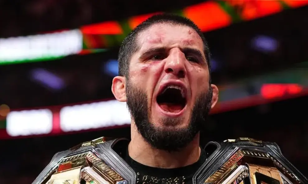 Islam Makhachev Taklukkan Ian Machado Garry dan Pertahankan Gelar Juara UFC Kelas Welter