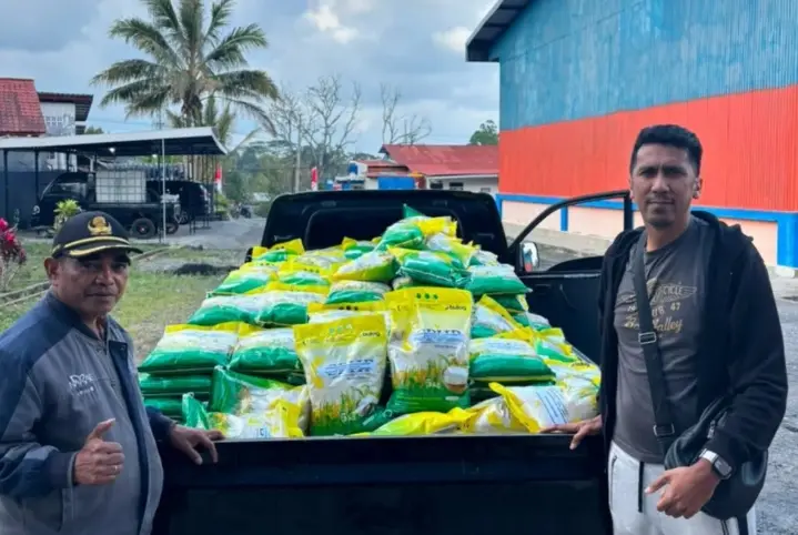 Bulog NTT Menambah 10 Ton Beras untuk Memperkuat Bantuan Korban Gempa Flores