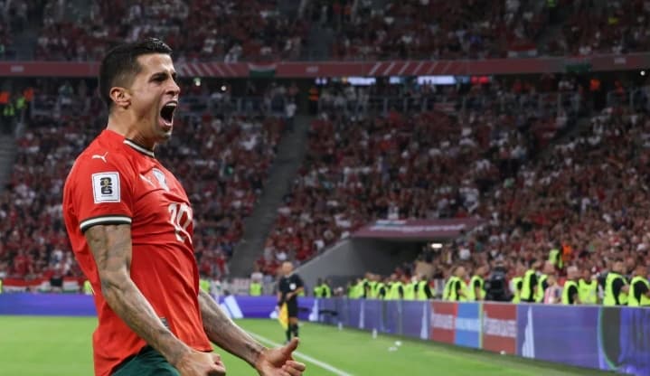 Joao Cancelo Pangkas Gaji demi Kembali Membela Barcelona selama Tiga Tahun